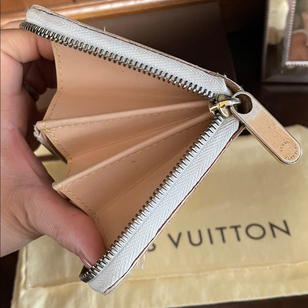 Louis Vuitton White Murakami white  long  Wallet - Picture 13 of 17